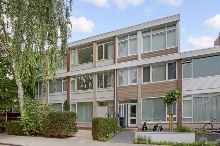 Nederhoven, Amsterdam